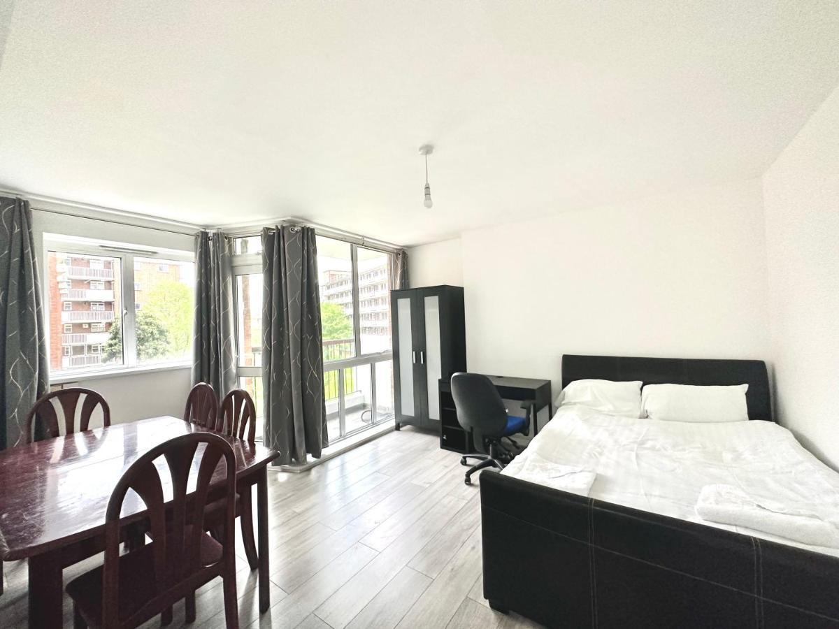 Fabulous 3 Bedroom Flat Sleeps 6 Londra Dış mekan fotoğraf